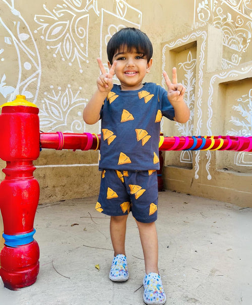 Samosa Pattern Half Sleeves T-Shirt & Shorts Set