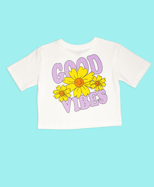 Girls Good Vibes Back Print Oversized T-Shirt And Shorts Set