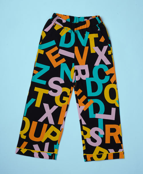 Kids Letter Graphic Print Half Sleeves Nightwear Pajama Set
