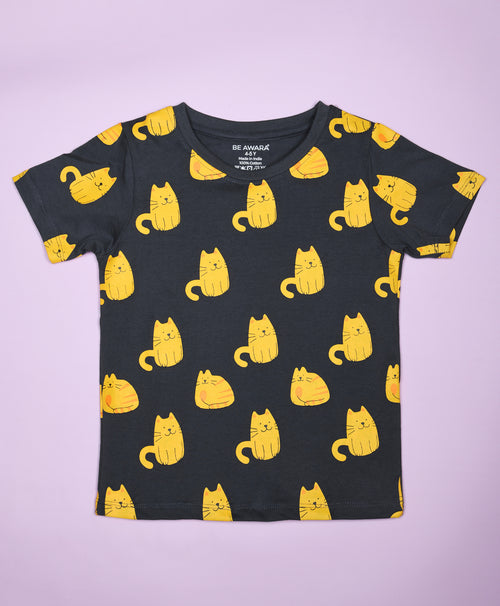 Cat Pattern Half Sleeves T-Shirt & Shorts Set - Be Awara