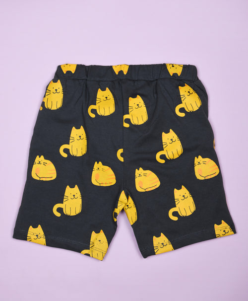 Cat Pattern Half Sleeves T-Shirt & Shorts Set - Be Awara