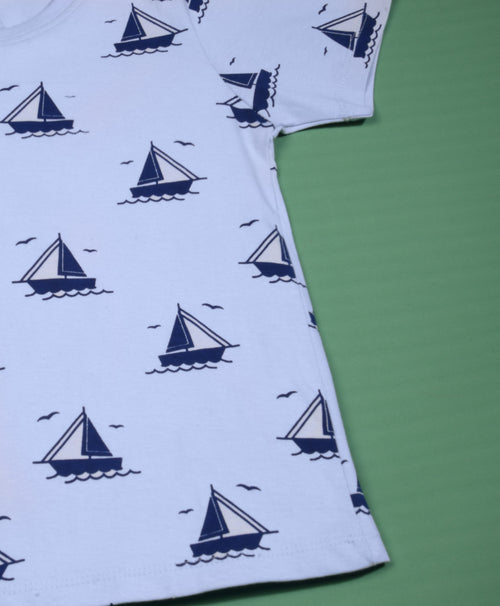 Ship Pattern Half Sleeves T-Shirt & Shorts Set - Be Awara